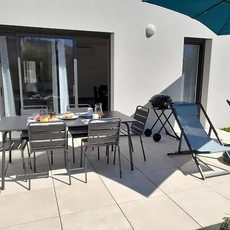 Les Rhododendrons Fleurs Des Pyrenees * Argeles-Gazost