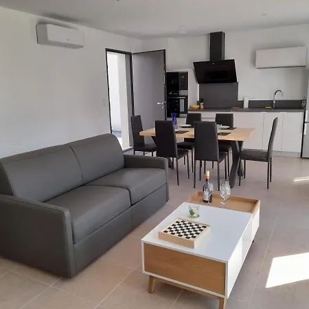 Les Rhododendrons Fleurs Des Pyrenees Vakantiehuis *